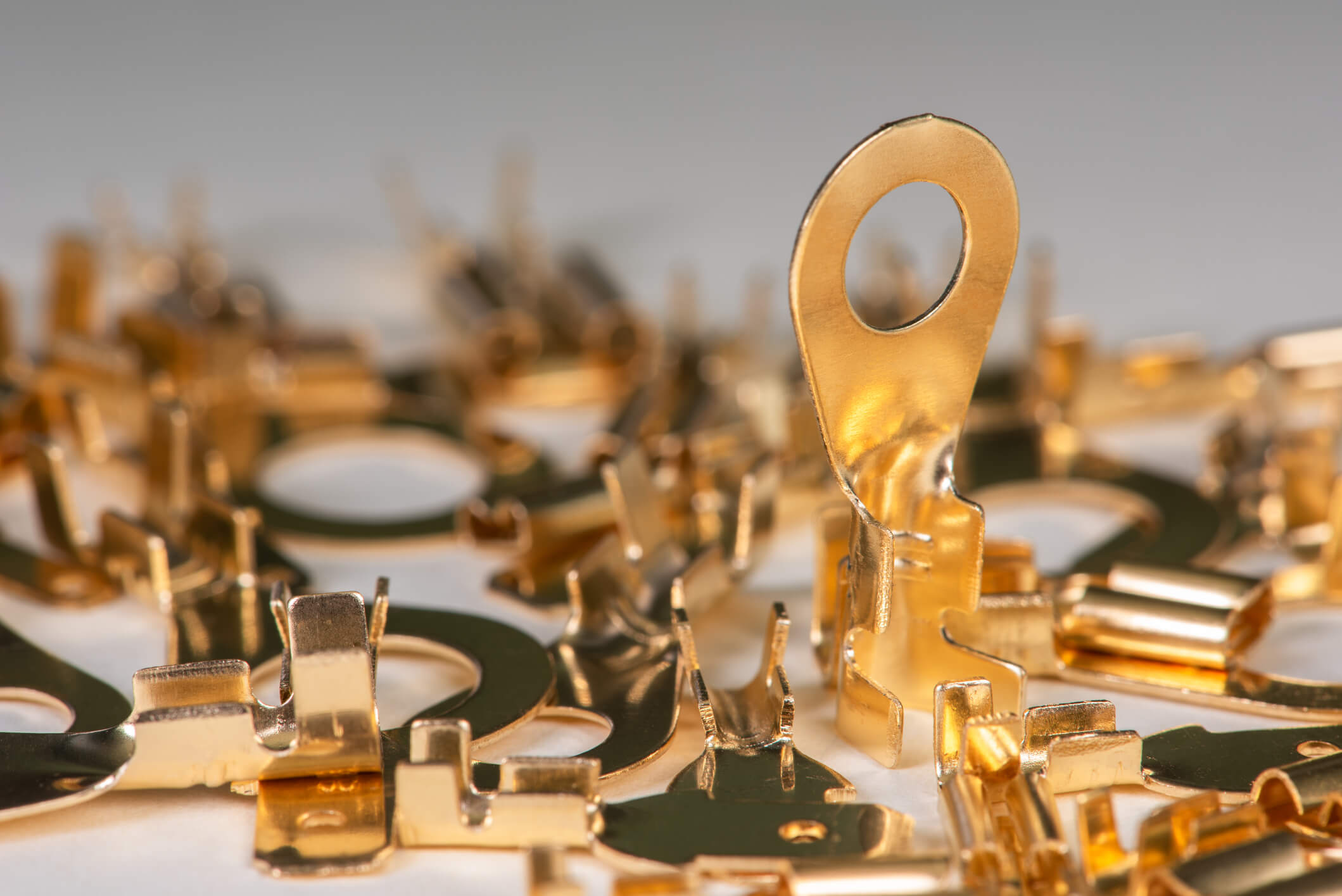 electronic connectors